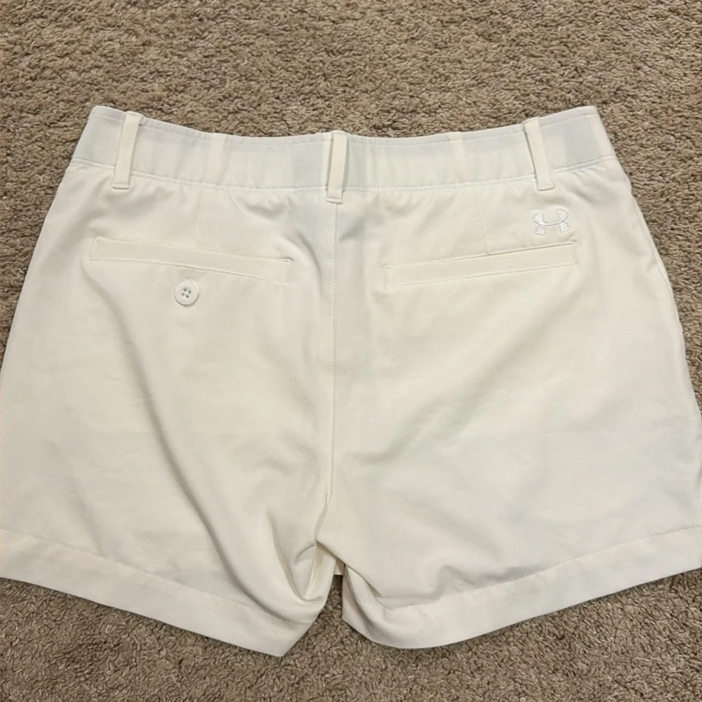 Under Armour golf shorts women - Picture 3 of 3